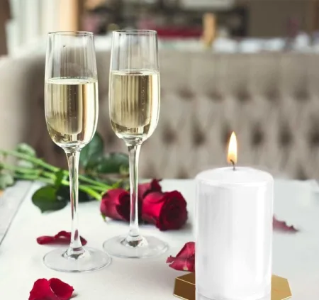 Свічка столова циліндр Bispol sw60/120 090 білий