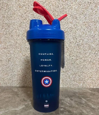 Шейкер спортивний BlenderBottle Classic Loop PRO 820 мл Marvel Capitan Amerika (600557)
