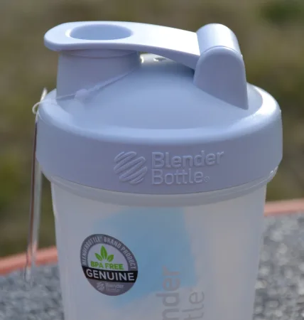 Шейкер спортивний BlenderBottle Original Classic 590 мл білий