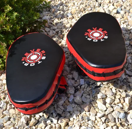 Лапи боксерські PowerPlay 3051 чорно червоні PU [пара]