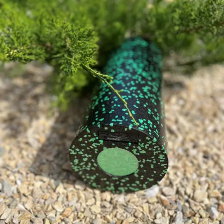 Масажний ролик (роллер) гладкий PowerPlay PP-4348 2 in 1 EPP Foam Roller чорно/зелений 33x14 см