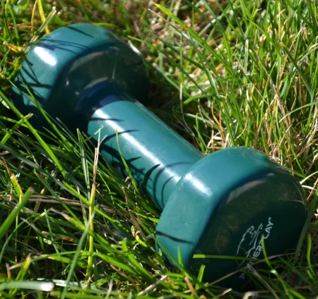 Гантель вінілова PowerPlay 4125 Achilles - 1,5 кг. зелена 1 шт.