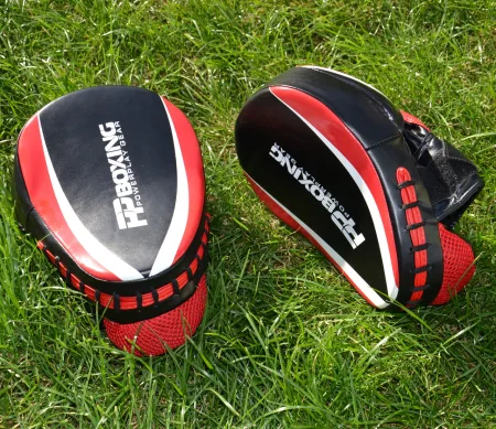 Лапи боксерські PowerPlay 3050 чорно червоні PU [пара]