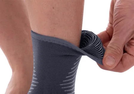 Бандаж на гомілкостоп EasyFit фіксатор еластичний розмір L-XL