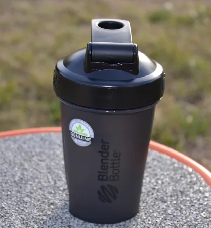 Шейкер спортивний BlenderBottle Original Classic 590 мл чорний