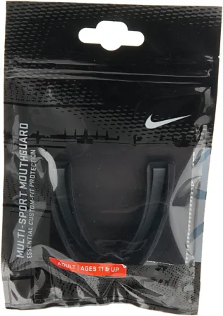 Капа боксерська Nike CUSTOM FIT STRAPLESS MG Чорний/Чорний OSFM чорна Уні OSFM Оригінал N.100.0921.001.OS