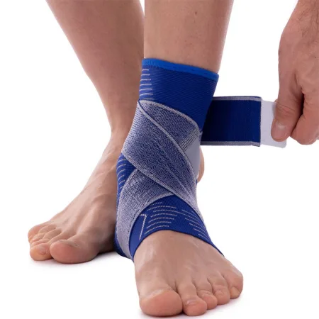 Бандаж на голеностопный сустав эластичный с фиксирующим ремнем SIBOTE размер 1 шт S/M - L