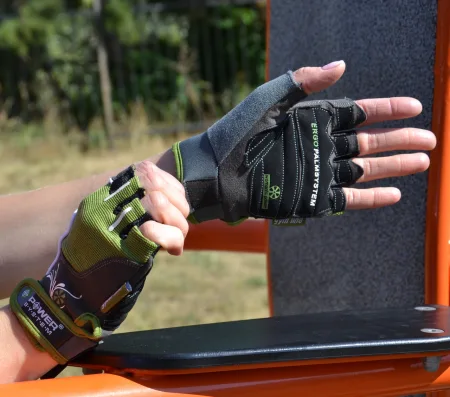 Рукавички для фітнесу Power System PS-2570 Woman’s Power жіночі Green - S
