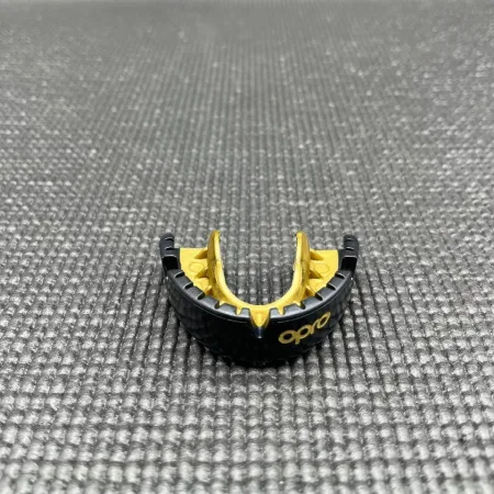 Капа OPRO Gold Braces під брекети доросла (вік 11+) Blackl/Gold (art.102506001)