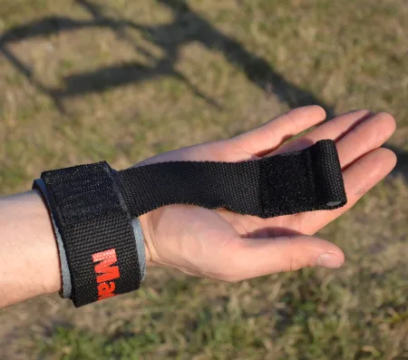 Лямки для тяги MadMax MFA-332 PWR Straps+ Black/Grey/Red