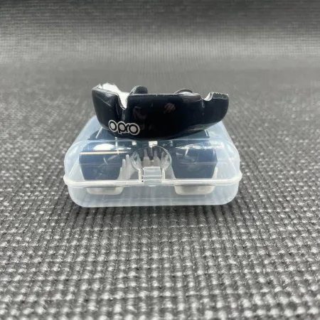 Капа OPRO Instant взрослая (возраст 11+) Black/White (art.102520001)