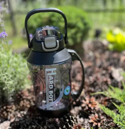 Пляшка для води CASNO 1900 мл KXN-1269 чорна