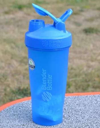 Шейкер спортивний BlenderBottle Classic Loop 820 мл блакитний