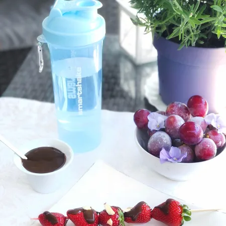 Шейкер спортивний SmartShake Slim 500 мл неоново синій