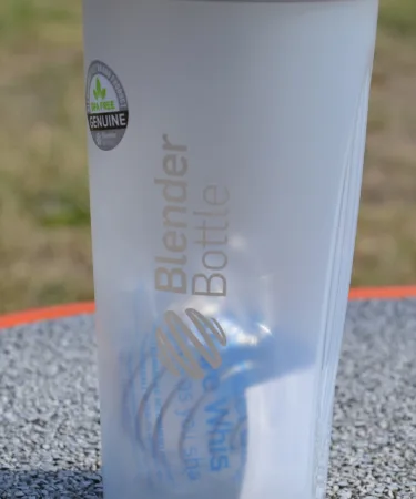 Шейкер спортивний BlenderBottle Classic Loop 820 мл сірий