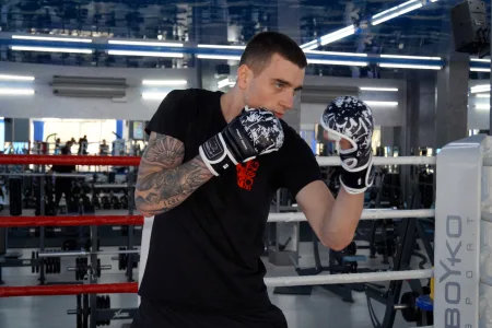 Рукавички для Karate PowerPlay 3092KRT Чорні-Білі L