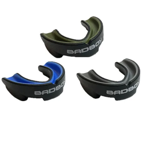 Капа одностороння боксерська BadBoy ProSeries чорний/білий