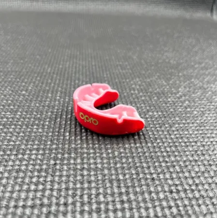 Капа OPRO Gold доросла (вік 11+) Red/Pearl (art.102504004)