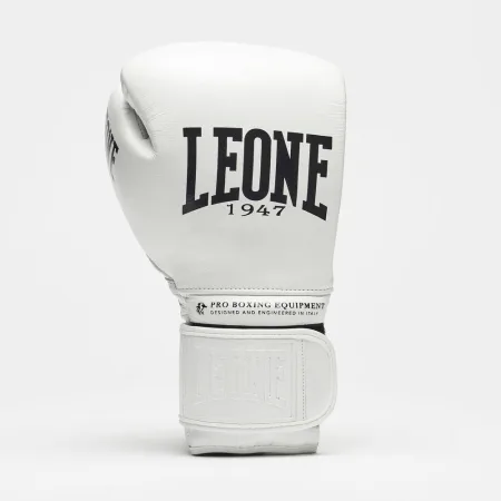 Боксерські рукавиці Leone GN111 THE GREATEST White 12 унцій (бинти 4 м. в комплекті)