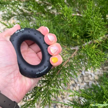 Еспандер кистьовий силіконовий PowerPlay PP-4338 Hand Grip Hard 30 кг. чорний