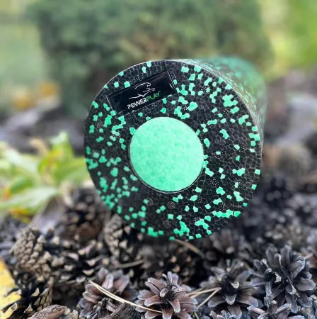 Масажний ролик (роллер) гладкий PowerPlay PP-4348 2 in 1 EPP Foam Roller чорно/зелений 33x14 см