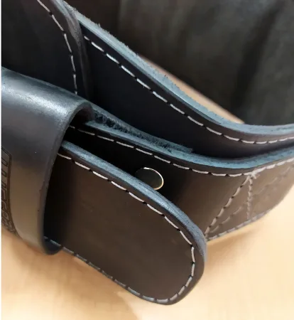 Пояс атлетичний EasyFit Training Belt чорний - M