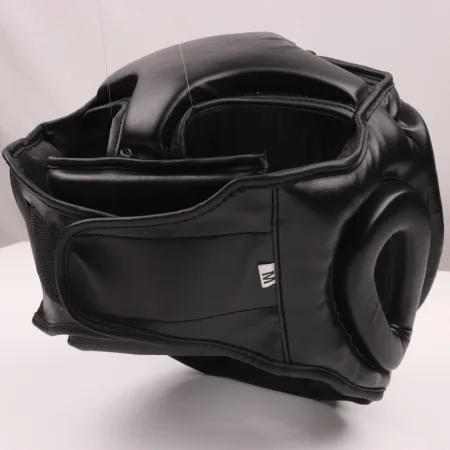 Боксерський шолом тренувальний PowerPlay 3048 чорно-білий M