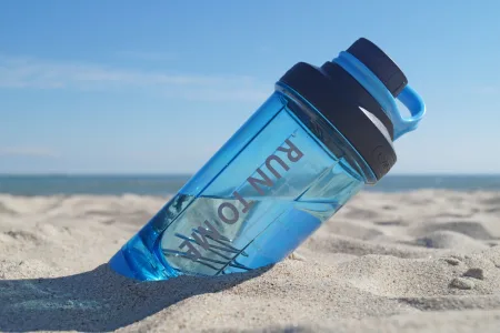 Шейкер спортивний з контейнером Casno 600 мл KXN-1199 з вінчиком синій