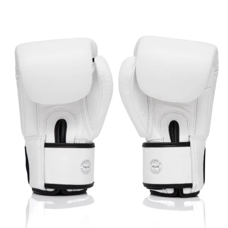 Боксерські рукавиці Fairtex BGV1-ONE (натуральна шкіра) White 12 унцій (бинти в комплекті)