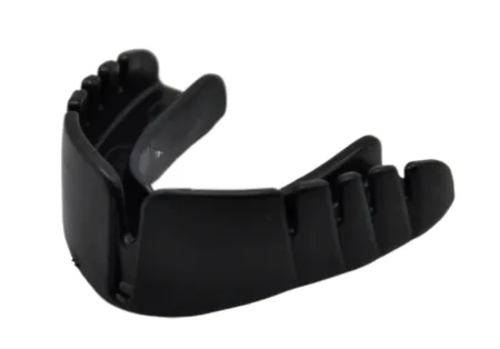 Капа боксерська OPRO Junior Snap Fit UFC HolograM чорний art