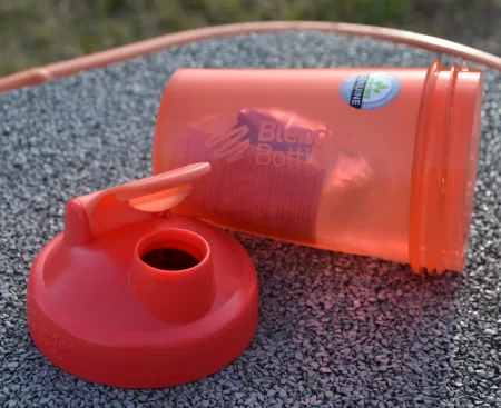 Шейкер спортивний BlenderBottle Original Classic 590 мл кораловий