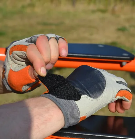Рукавички для фітнесу MadMax MFG-850 Crazy Grey/Orange M