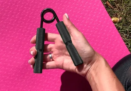 Кистьовий еспандер EasyFit Hand Grip PRO 159 кг чорний