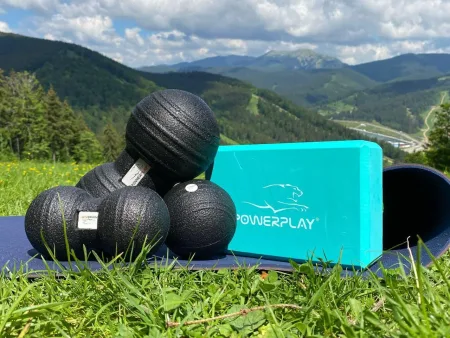 Блок для йоги PowerPlay 4006 Yoga Brick м'ятний