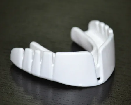 Капа OPRO Snap-Fit White (art.002139010)