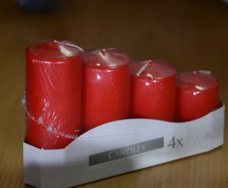 Набір свічок 4 шт. циліндр червоні sw50/4