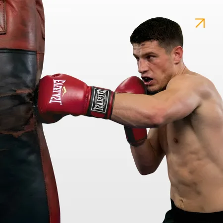 Боксерські рукавички Everlast 6 унцій червоні