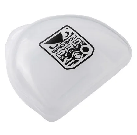 Капа Venum у футлярі