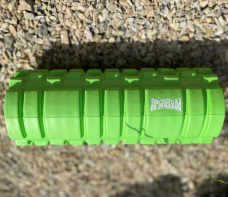 Масажний ролик (роллер) PowerPlay 4025 Massage Roller зелений 33x14 см
