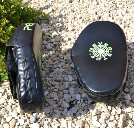 Лапи боксерські PowerPlay 3051 чорно зелені PU [пара]