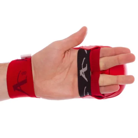 Рукавички накладки для карате Araza червоний M