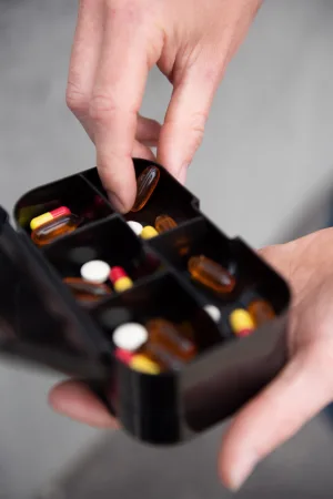 Таблетниця Smartshake Pillbox Organiser 2-pack Чорний