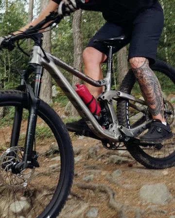 Пляшка для води Smartshake EcoBottle Squeeze - 500 мл глибока троянда