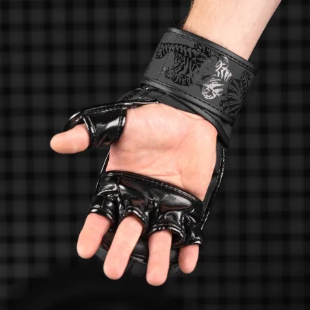 Рукавиці для ММА Phantom Muay Thai Black L/XL (капа в подарунок)