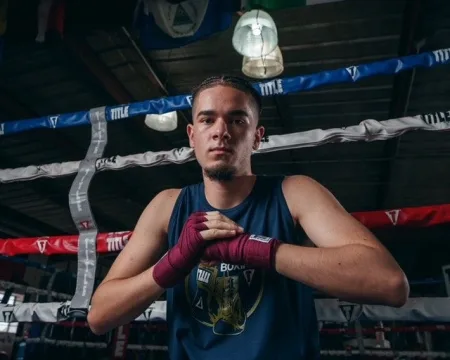 Бинти для боксу TITLE Boxing Select 180" Semi Elastic Mexican Maroon (4,5 м.)