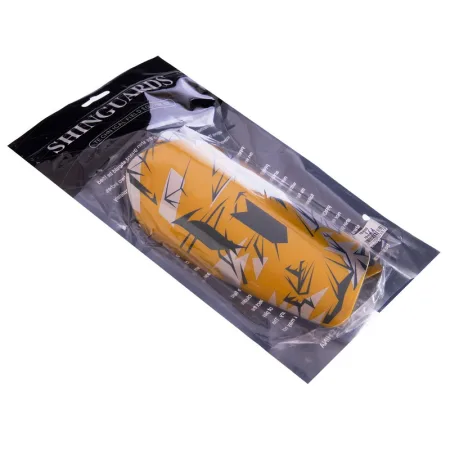 Щитки футбольні 6330-S розмір S зелений