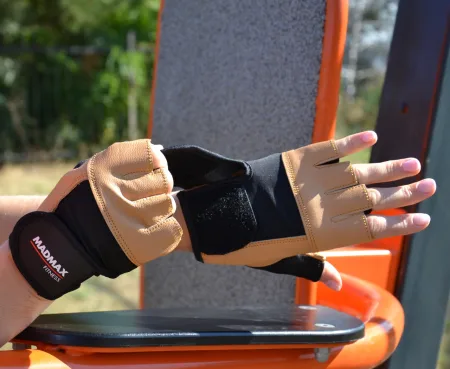 Рукавички для фітнесу MadMax MFG-444 Fitness Brown M