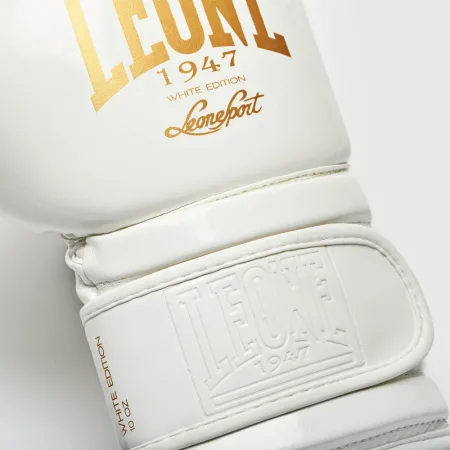 Боксерские перчатки Leone GN059W White/Gold 10 унций (капа в комплекте)