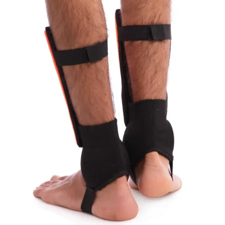 Щитки футбольні із захистом кісточки 602P розмір S Зелений