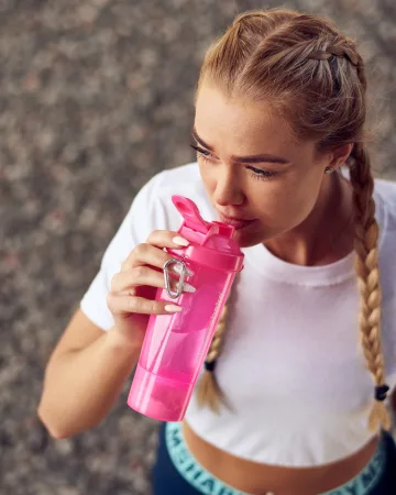 Шейкер спортивний SmartShake Slim 500 мл Neon Pink